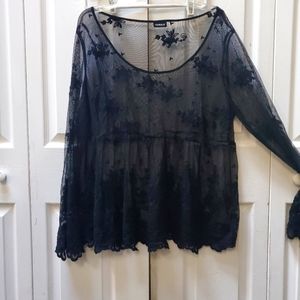 TORRID Black Lace TUNIC Top Size 1X Lace Mesh Floral Flowing Draped Babydoll